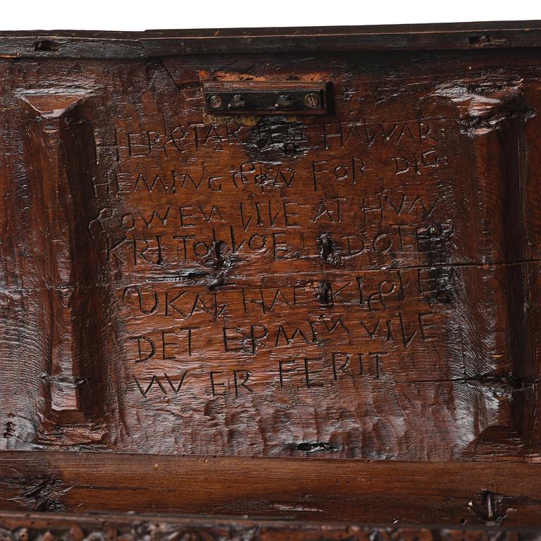 A casket and lid, C14 dated, second half of the 17th century.