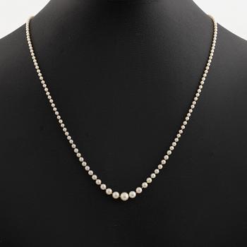 Brilliant- and eight cut diamond pearl necklace.