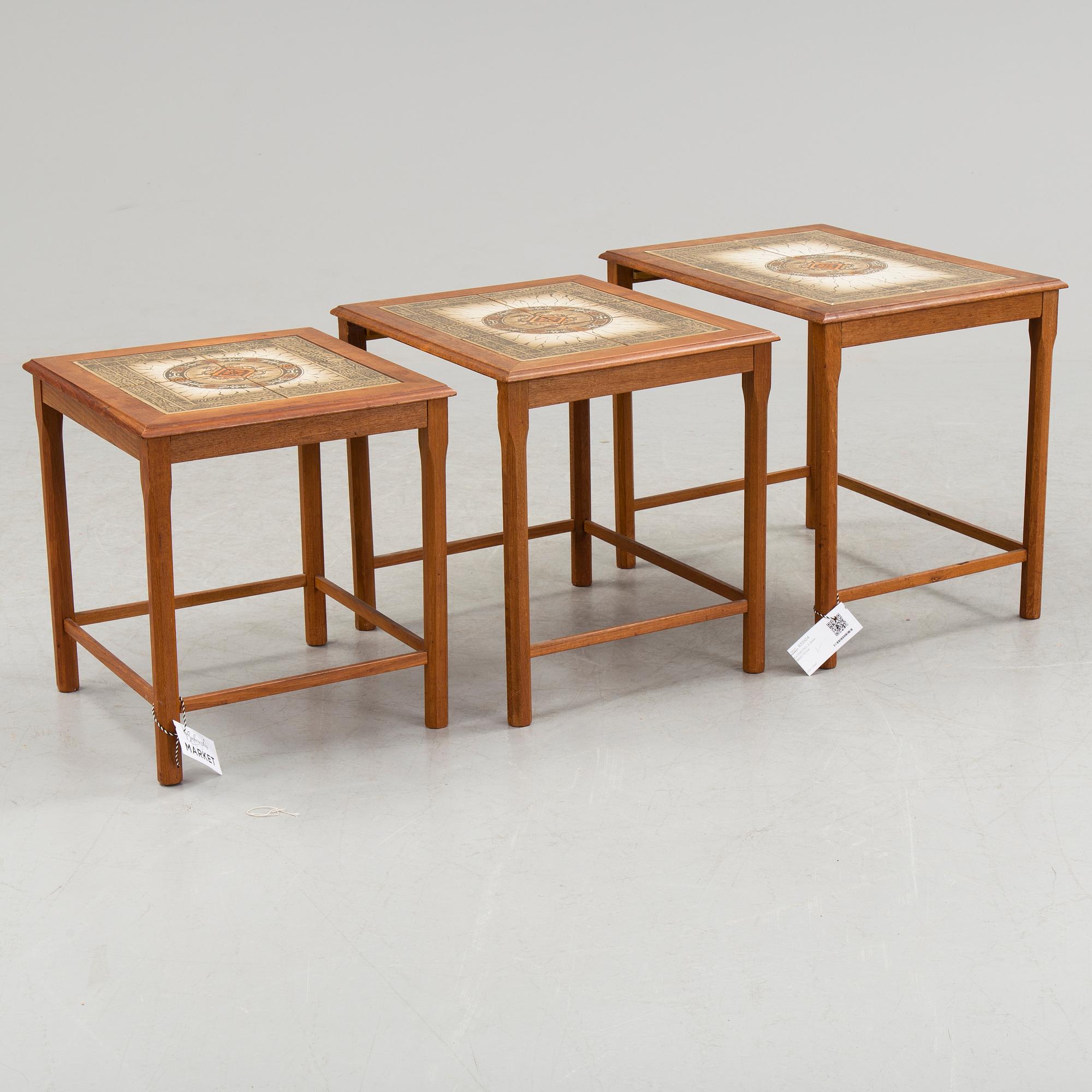 A nest of three 1960/70s tables.