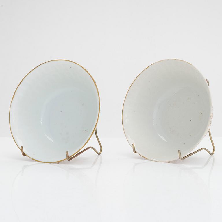 Skålar, 2 st, porslin, Kina. 1900-talets början.