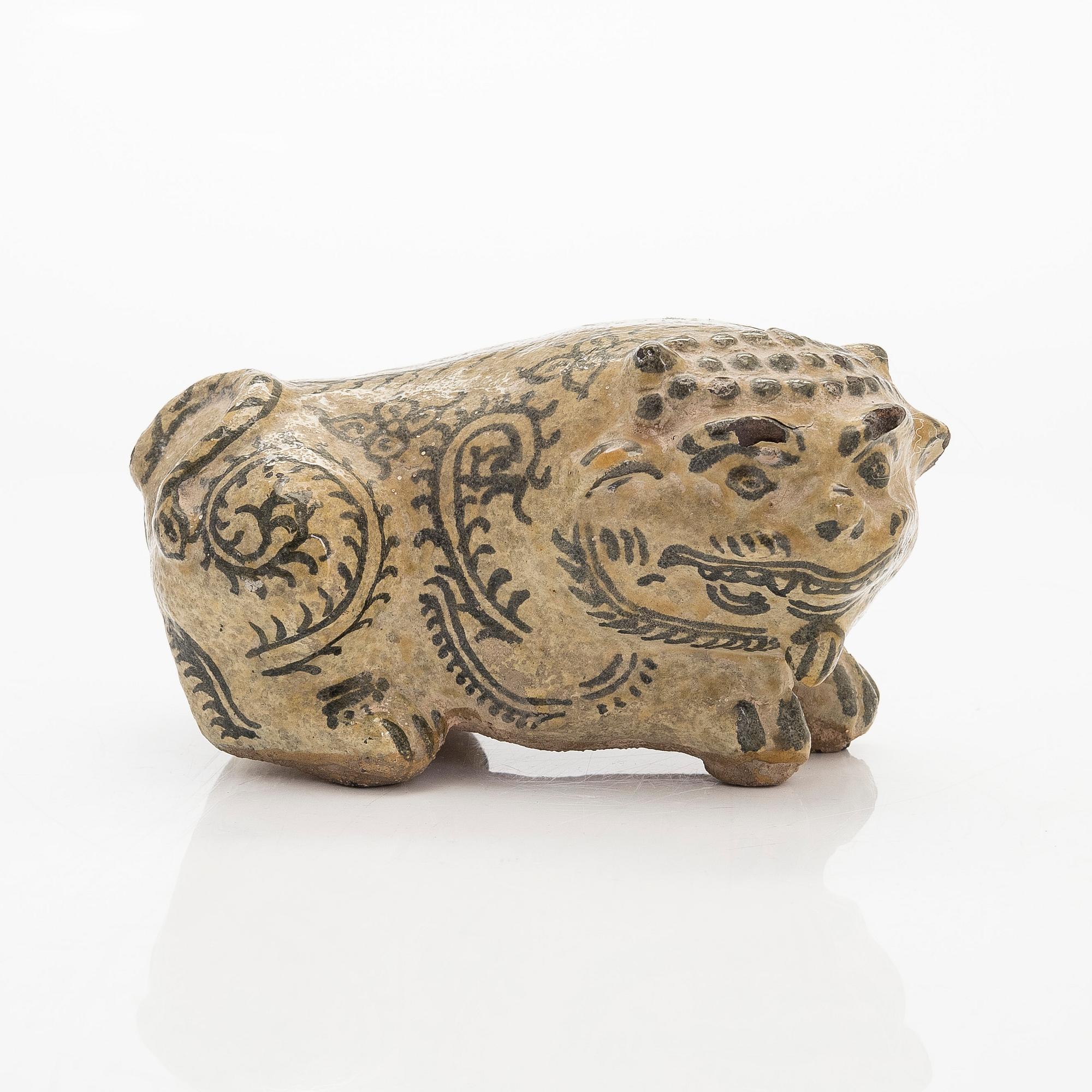 Eläinfiguuriini, keramiikka, mahdollisesti Sawankhalok, Thaimaa 15/1600-luku.