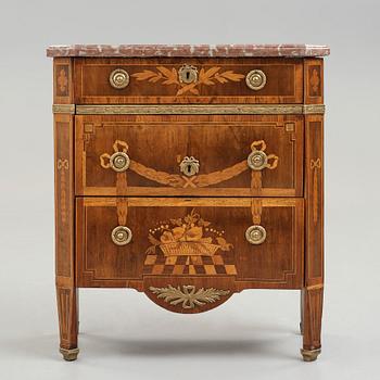 A Gustavian commode attributed to Jonas Hulsten, master in Stockholm 1773-1794.