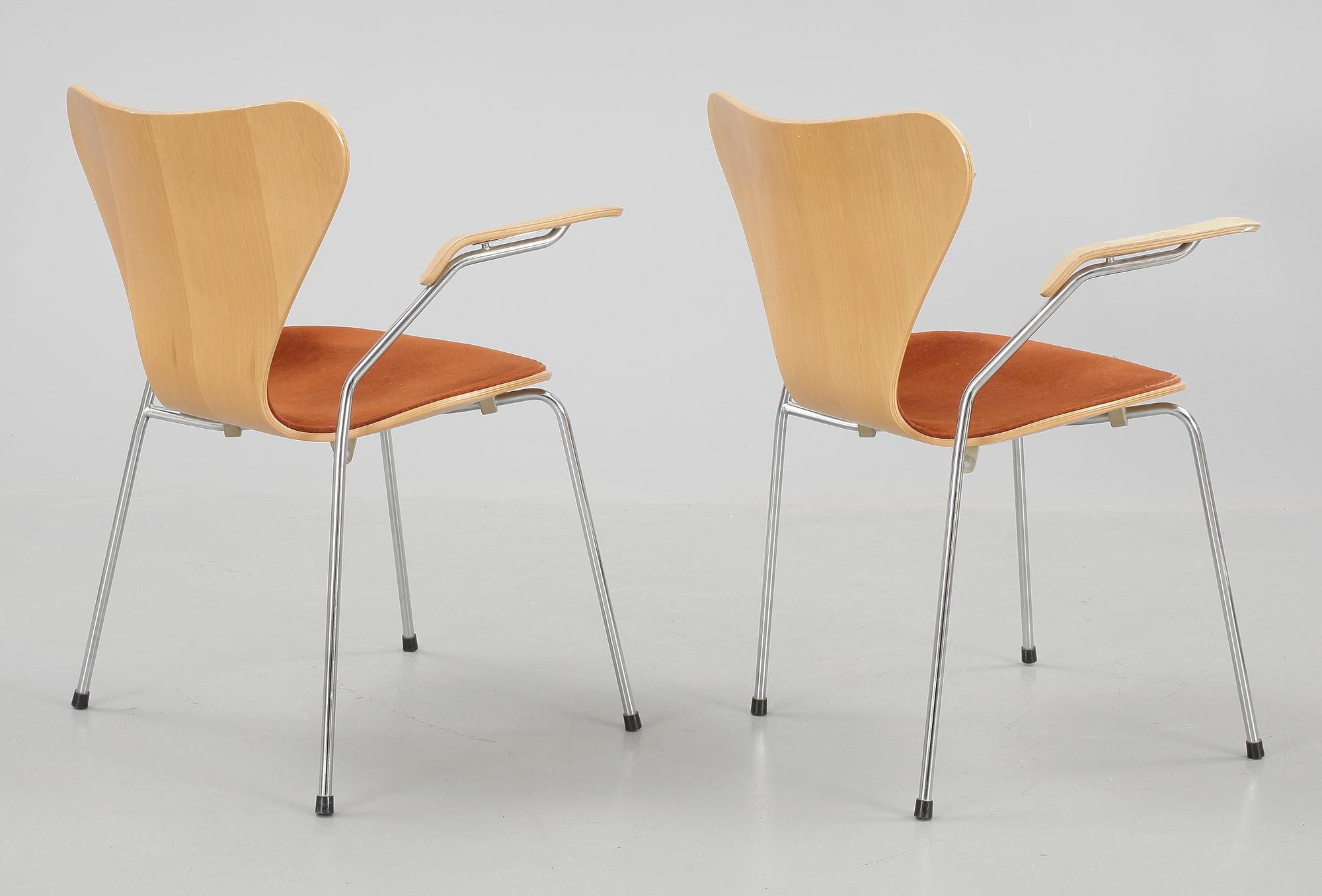 STOLAR, 6 st, "Sjuan", Arne Jacobsen för Fritz Hansen, 1900-talets andra hälft.