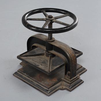 BOKPRESS, gjutjärn, "N:1", Husqvarna, sekelskiftet 1800/1900-tal.
