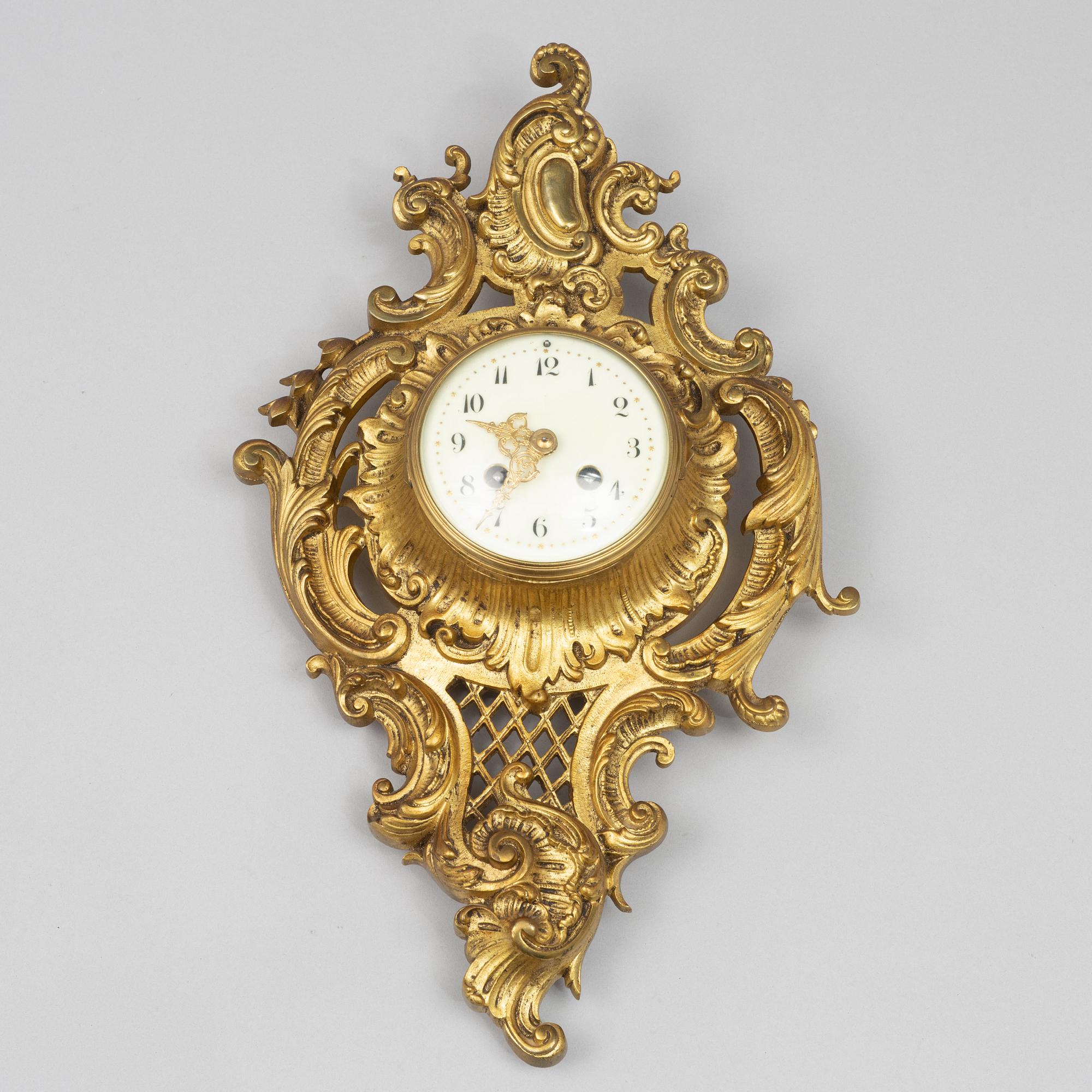 Väggpendyl, Frankrike, omkring år 1900. Louis XV-stil.