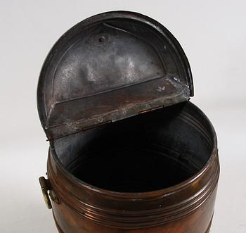 VATTENTUNNA, koppar, 1800-tal.
