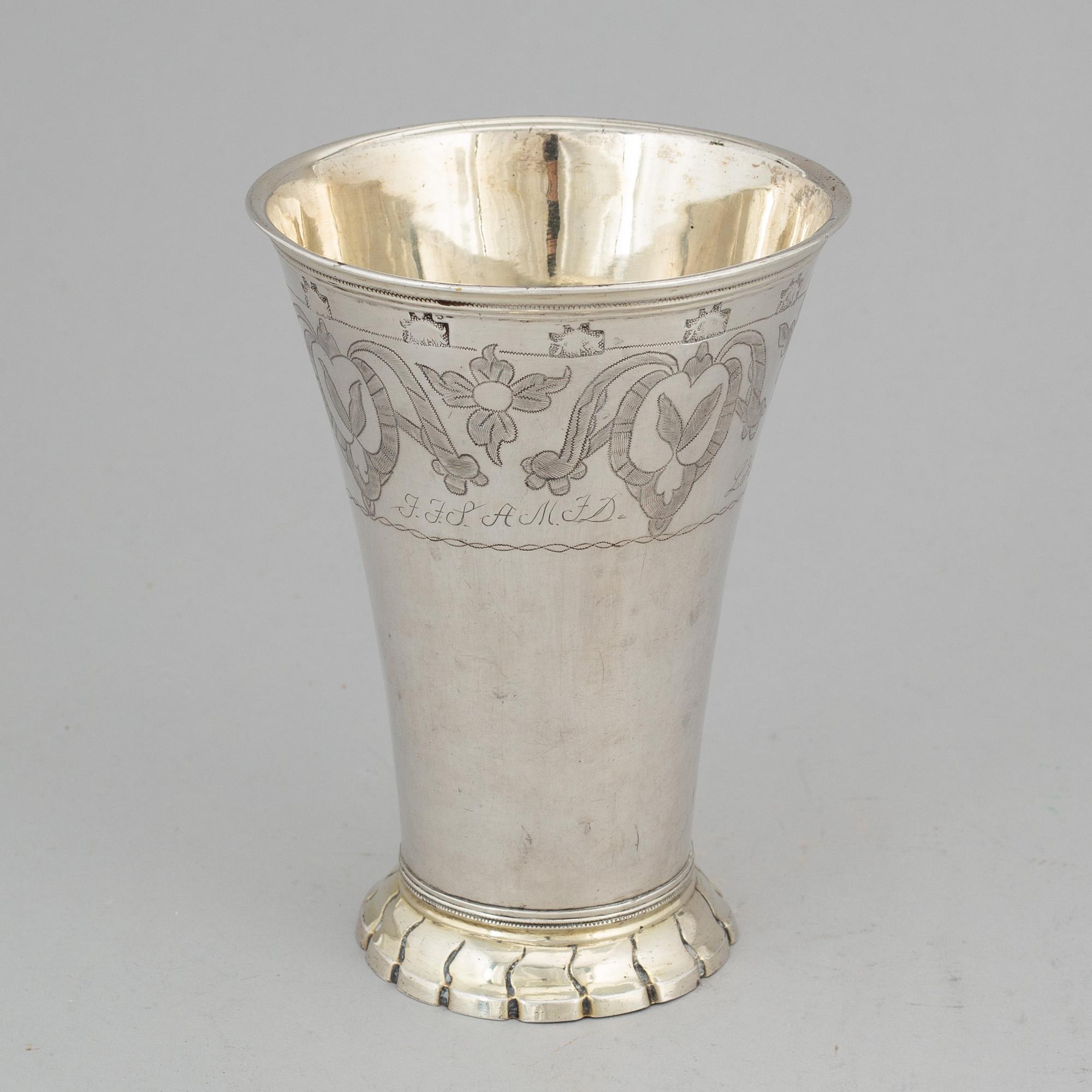 A silver beaker probably by Mikael Hammarberg, Härnösand 1771.