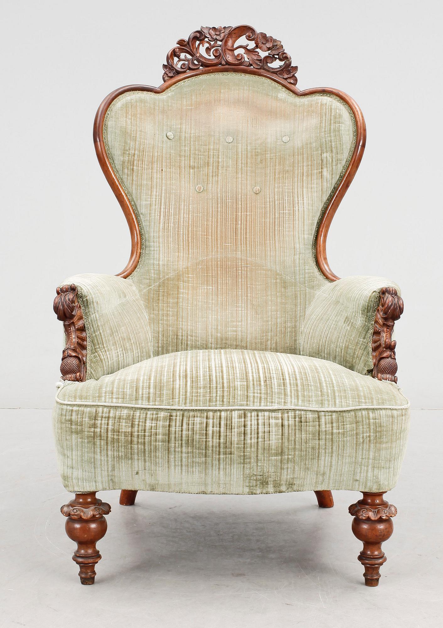 FÅTÖLJ, nyrokoko, 1800-talets andra hälft.