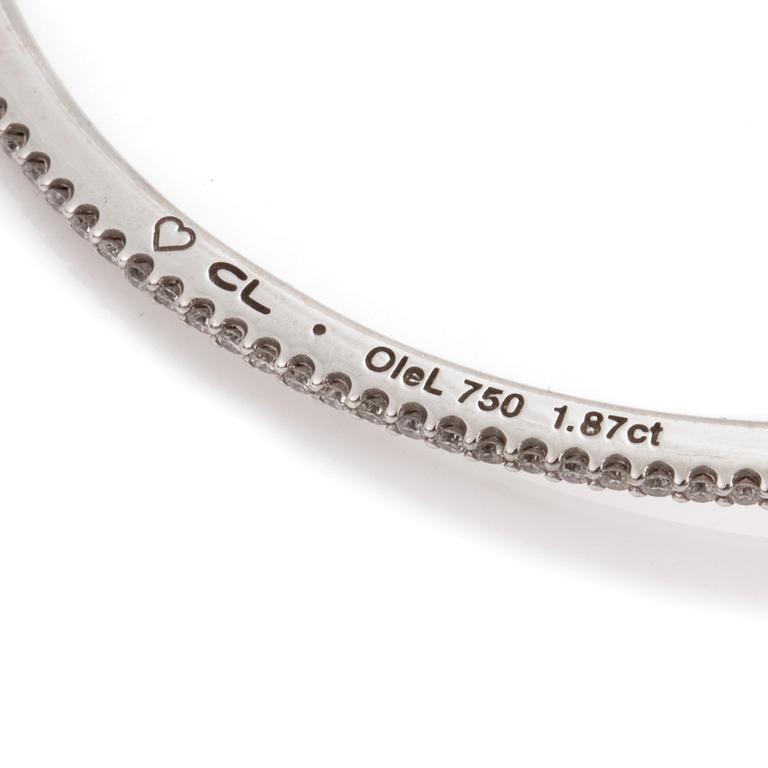 ARMRING, Ole Lynggaard "Love bracelet", design Charlotte Lynggaard, med briljantslipade diamanter totalt ca 1.87 ct.