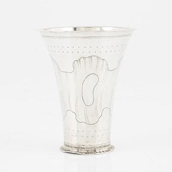 A Swedish 18th Century silver beaker, Peter Falk, Skara 1769.