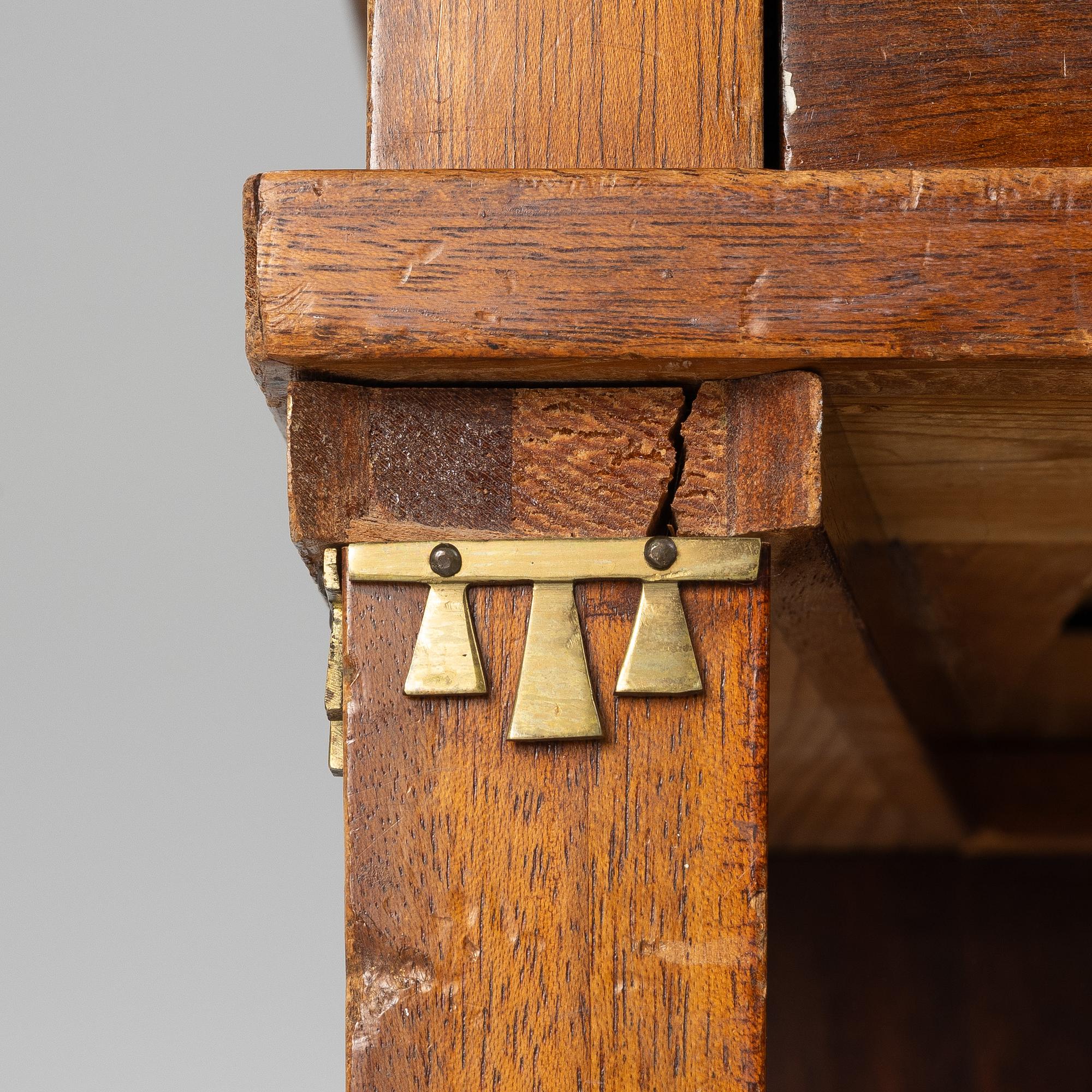 Skrivbord, empirestil, tidigt 1900-tal.