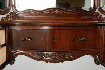 A a makeup table from the first haöf of the 20th century.