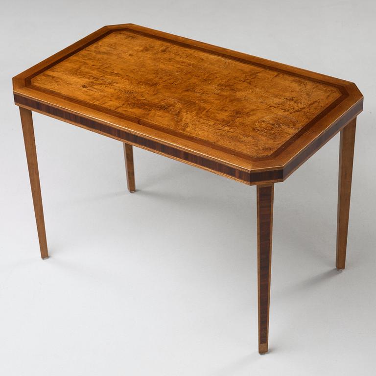 A Carl Malmsten 'Rosendal' table, Nordiska Kompaniet, ca 1930.