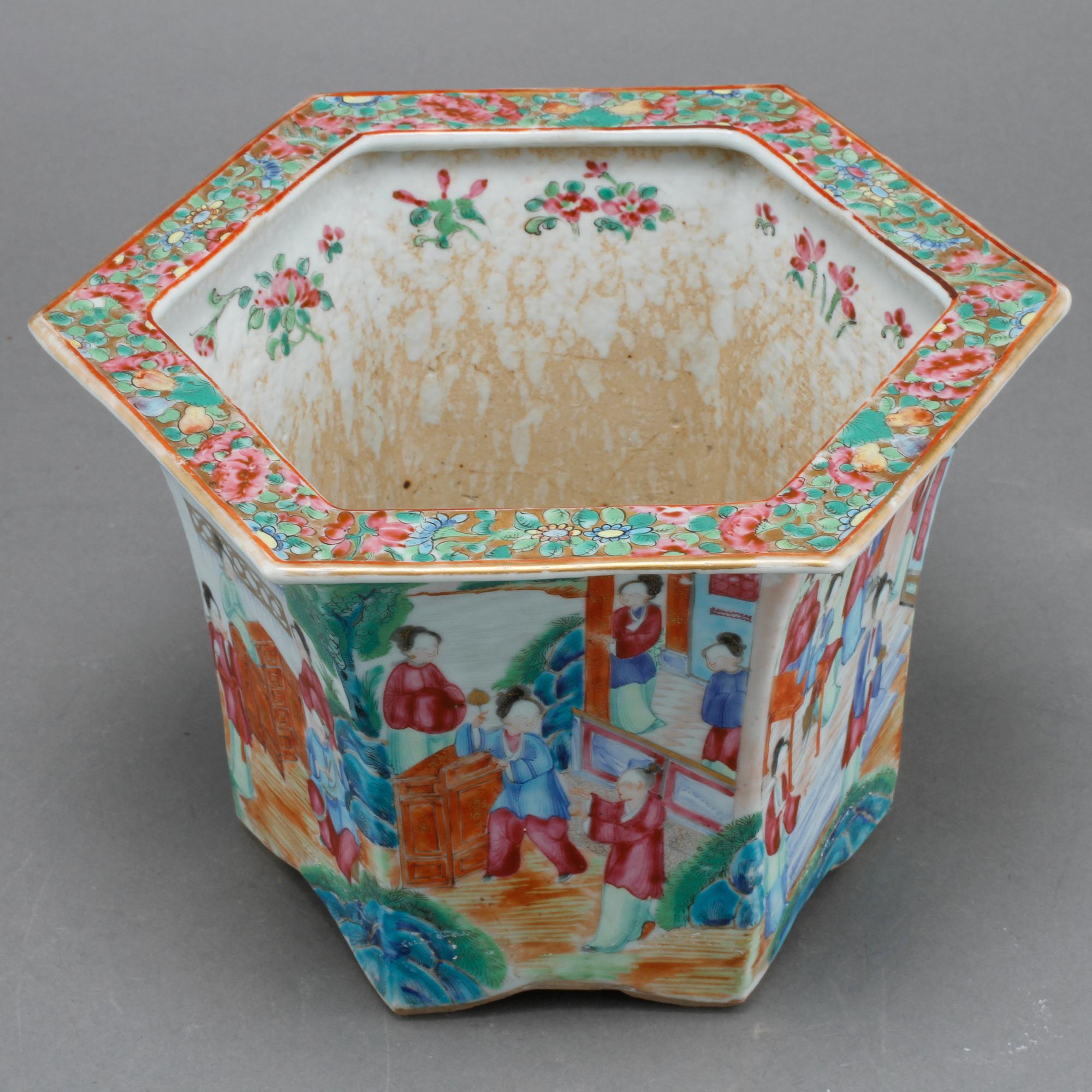 YTTERFODER, porslin, Kina, 1800-talets slut.