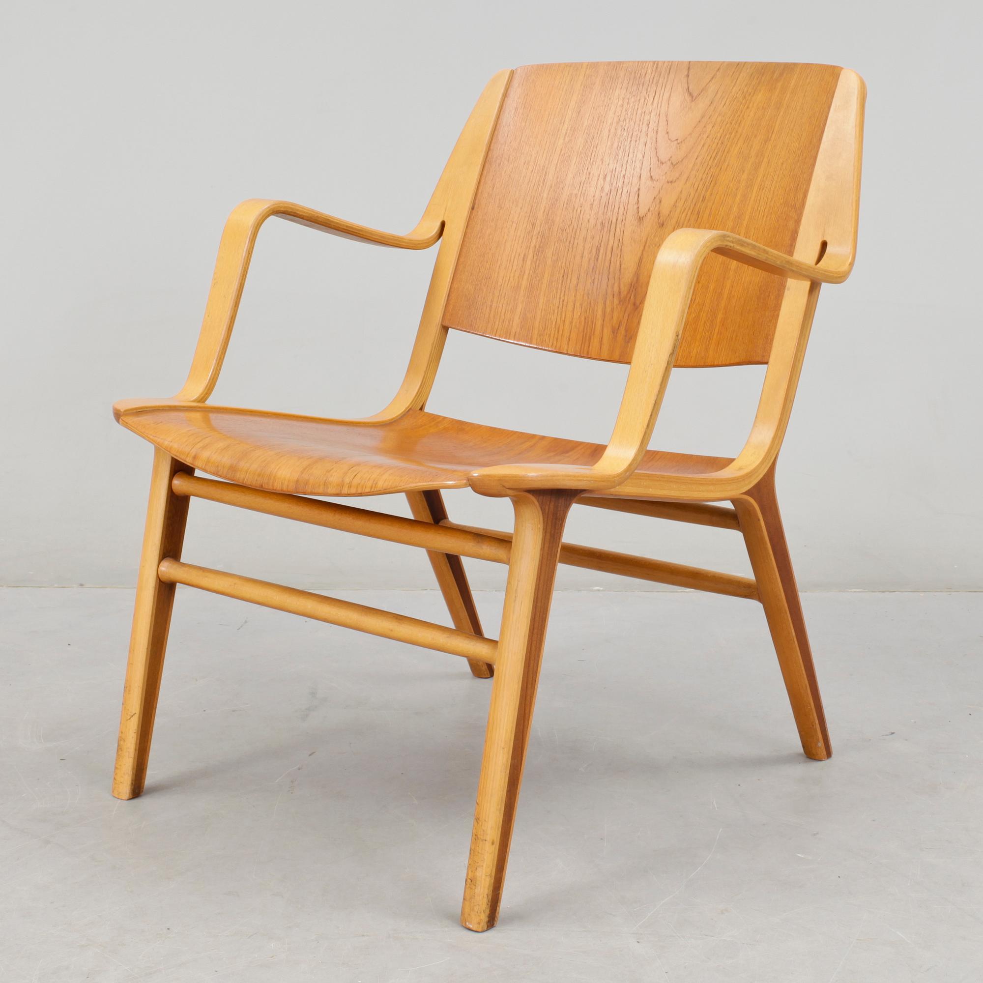 PETER HVIDT & ORLA MØLGAARD NIELSEN, karmstol, "Ax-stolen", Fritz Hansen, Danmark 1950-60-tal.