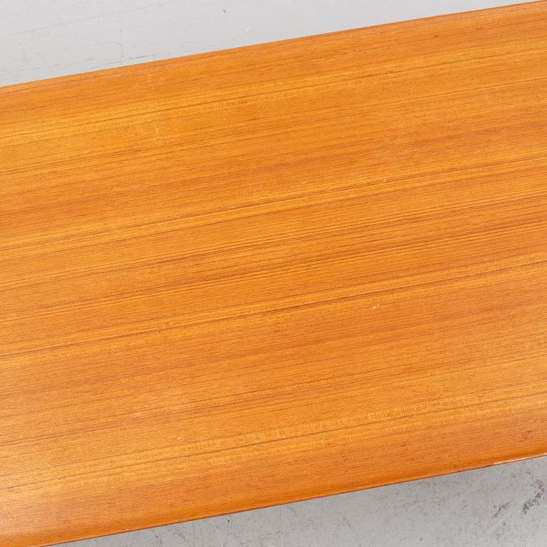 Tove & Edvard Kindt-Larsen, coffee table, Seffle furniture factory, 1960s.