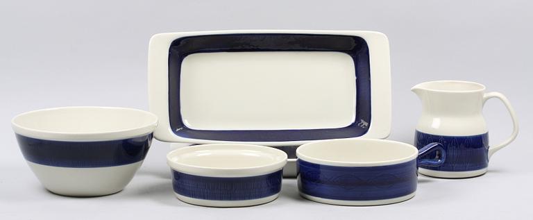 SERVISDELAR, 11 st, porslin, "Koka Blå", Rörstrand.