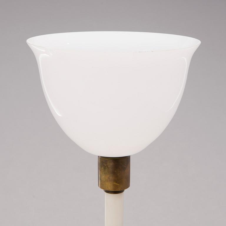 GUNILLA JUNG, BORDSLAMPA. Tillverkare Orno, 1939. Oy.