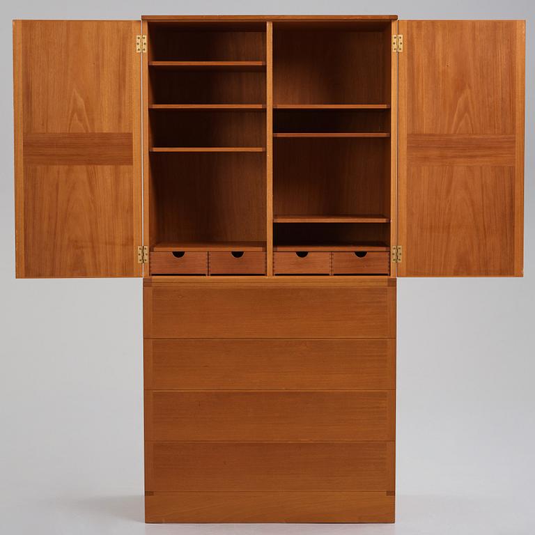 John Kandell, a "HI-26" cabinet for HI-gruppen, executed by David  Sjölinder, Sweden 1950-60's.