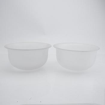 Signe Persson-Melin, a set of two glass bowls "Frost" for Boda 1970s.