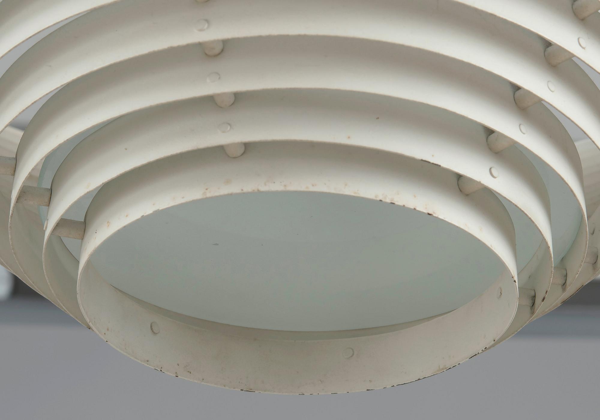 Alvar Aalto, A CEILING LAMP A622A.
