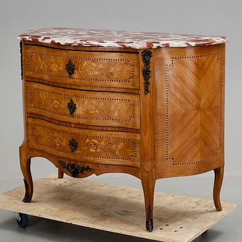 BYRÅ, Louis XV-stil, 1900-tal.