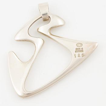 Henning Koppel, hänge  'Amoeba' silver för Georg Jensen, och brosch, silver ASA, Asa-Silver Tage Linde, Falkenberg 1956.