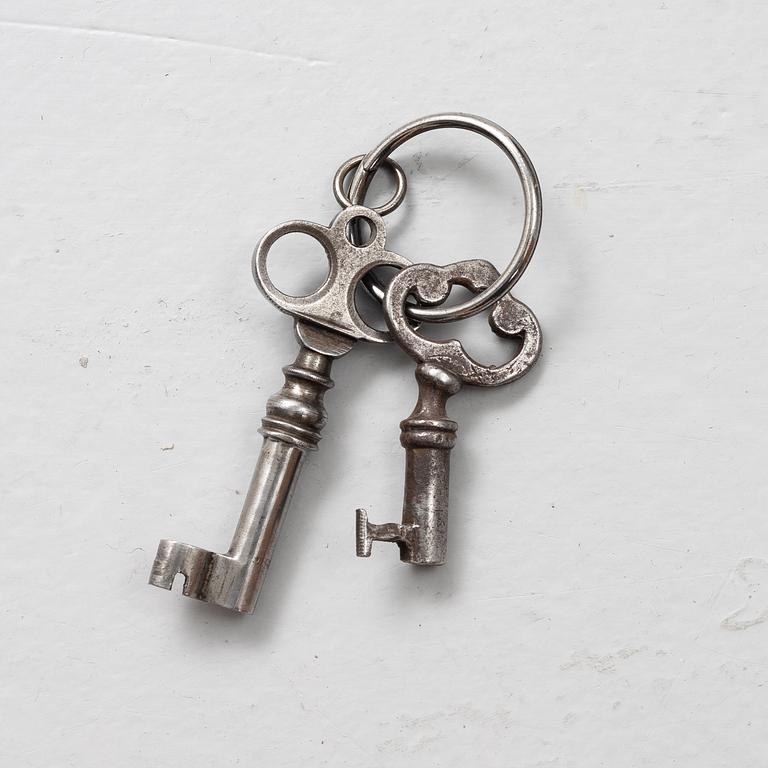 A book cabinet, around 1900.