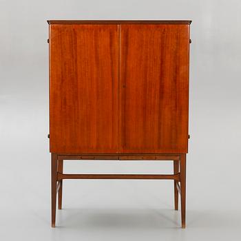 Cabinet / Bar cabinet, Abrahamssons Möbelfabrik, Taberg, Cabinet no. 345, 1950s.