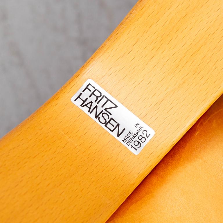 PETER HVIDT & ORLA MØLGAARD NIELSEN, fåtölj, "X-stolen", Fritz Hansen, Danmark.