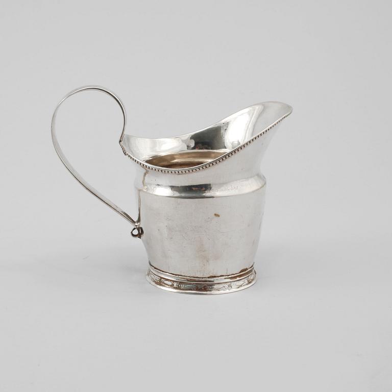 GRÄDDKANNA, silver, Jacob Johan Flygare, Växjö, 1821, vikt 101g.