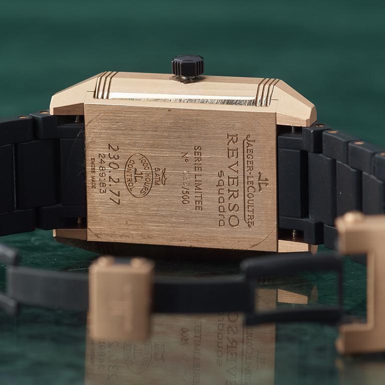 JAEGER-LeCOULTRE, Reverso, Squadra Hometime Black, 1000 Hours, wristwatch 35 x 40,5 (50,5) mm.