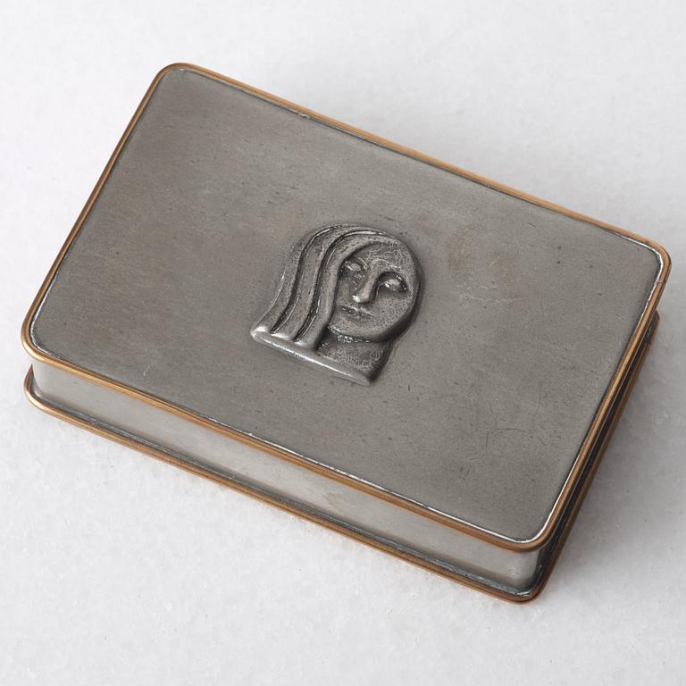 Firma Svenskt Tenn, Anna Petrus & Estrid Ericson, a pewter and brass box, a dish and a jar with cover, Stockholm 1927, 1930 and 1959.