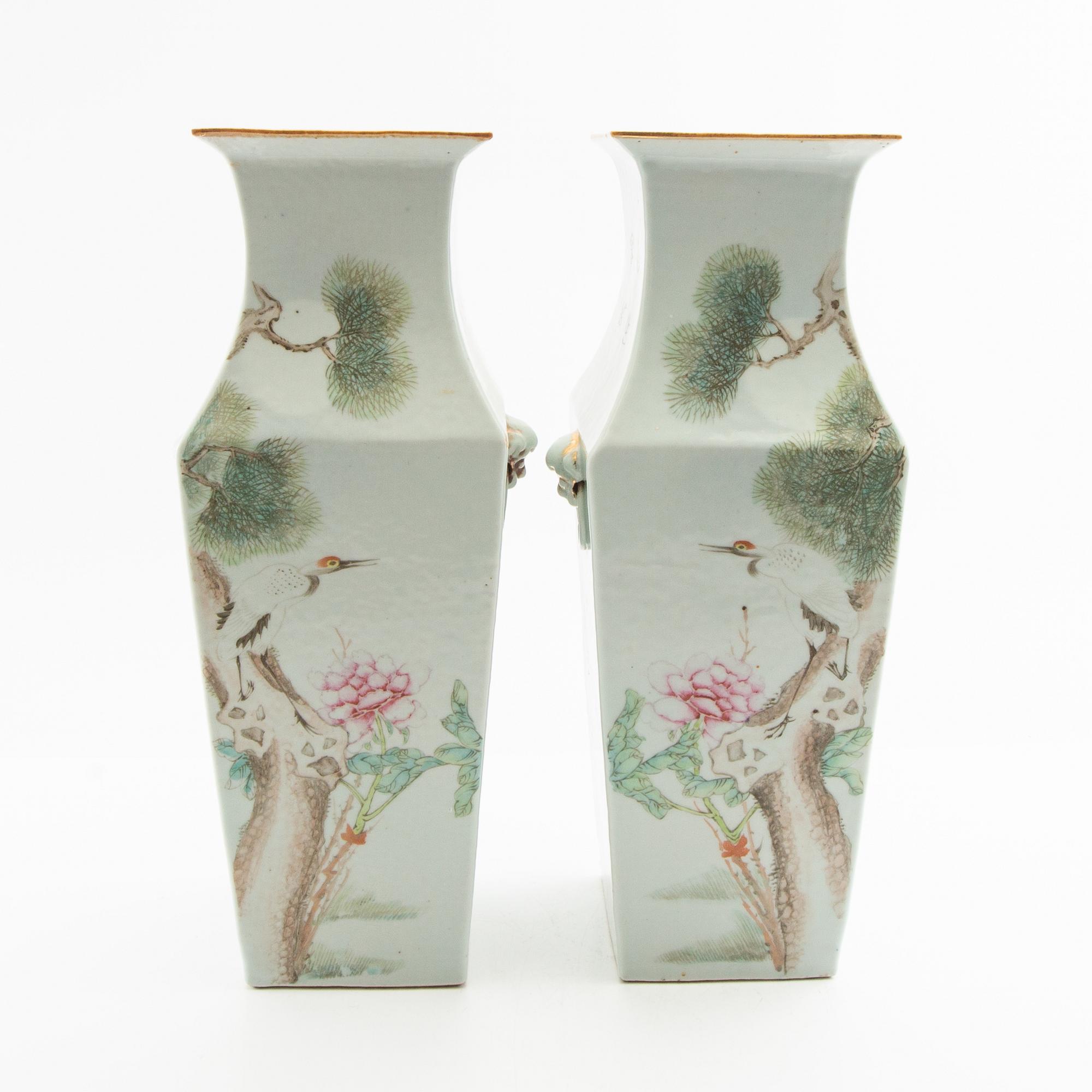 Vases 1 pair China late 19th century porcelain.