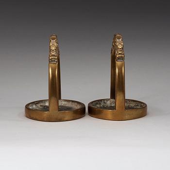 A pair of bronze stirrups, Qing dynasty, 19th Century.