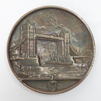 A bronze medal by Frank Bowcher commemorating the opening of Tower Bridge '1894'.
