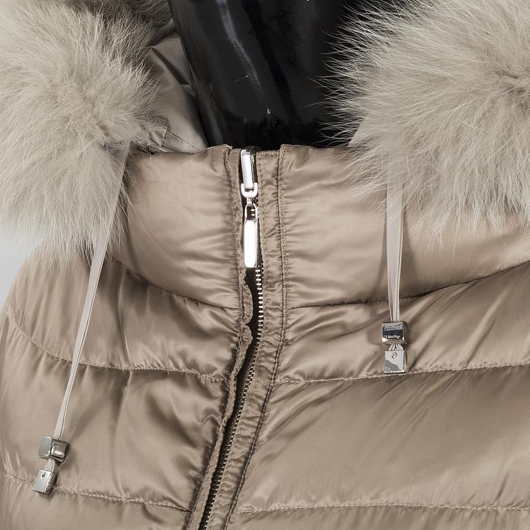 MAX MARA, dunjacka, storlek 42.