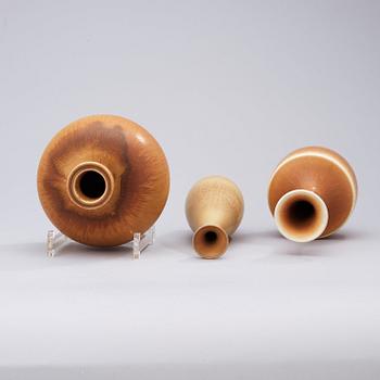 A set of three Berndt Friberg stoneware vases, Gustavsberg Studio 1945-65.