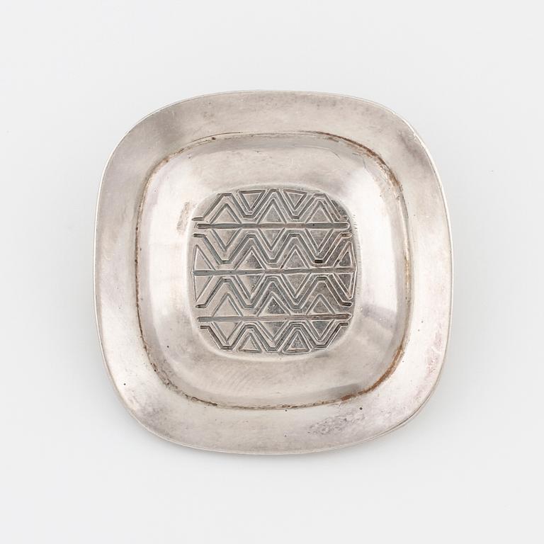 ATELIER BORGILA, A Michelsen, Stockholm, 1958, a brooch.