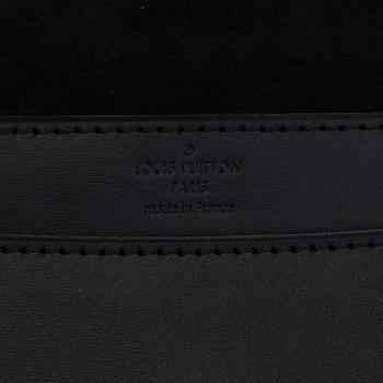 VÄSKA, "Chain Louise GM", Louis Vuitton.