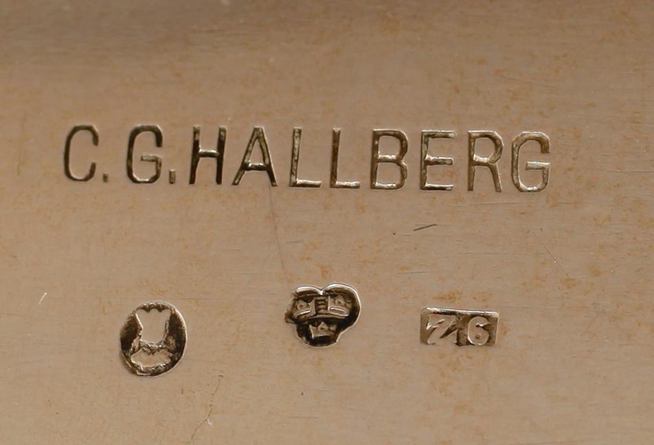 KAFFESERVIS, 3 delar, silver, CG Hallberg, Stockholm 1901/ 1902. Vikt ca 1552 g.