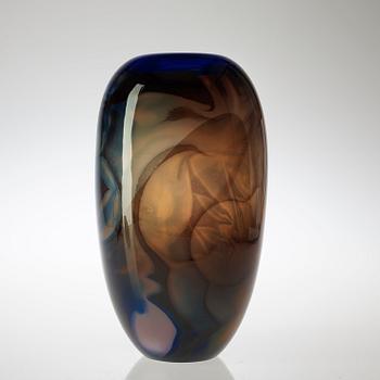 An Eva Englund 'graal' glass vase, 'Dancing Eros', Orrefors 1988.