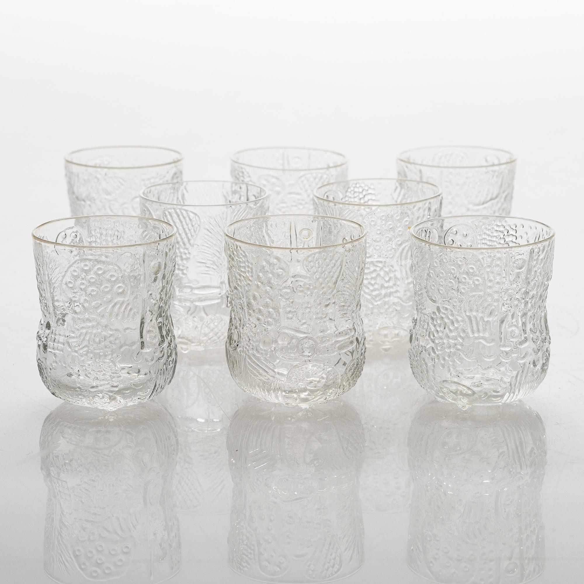 Oiva Toikka, 29 lasiston osia, "Fauna", Nuutajärvi Notsjö.