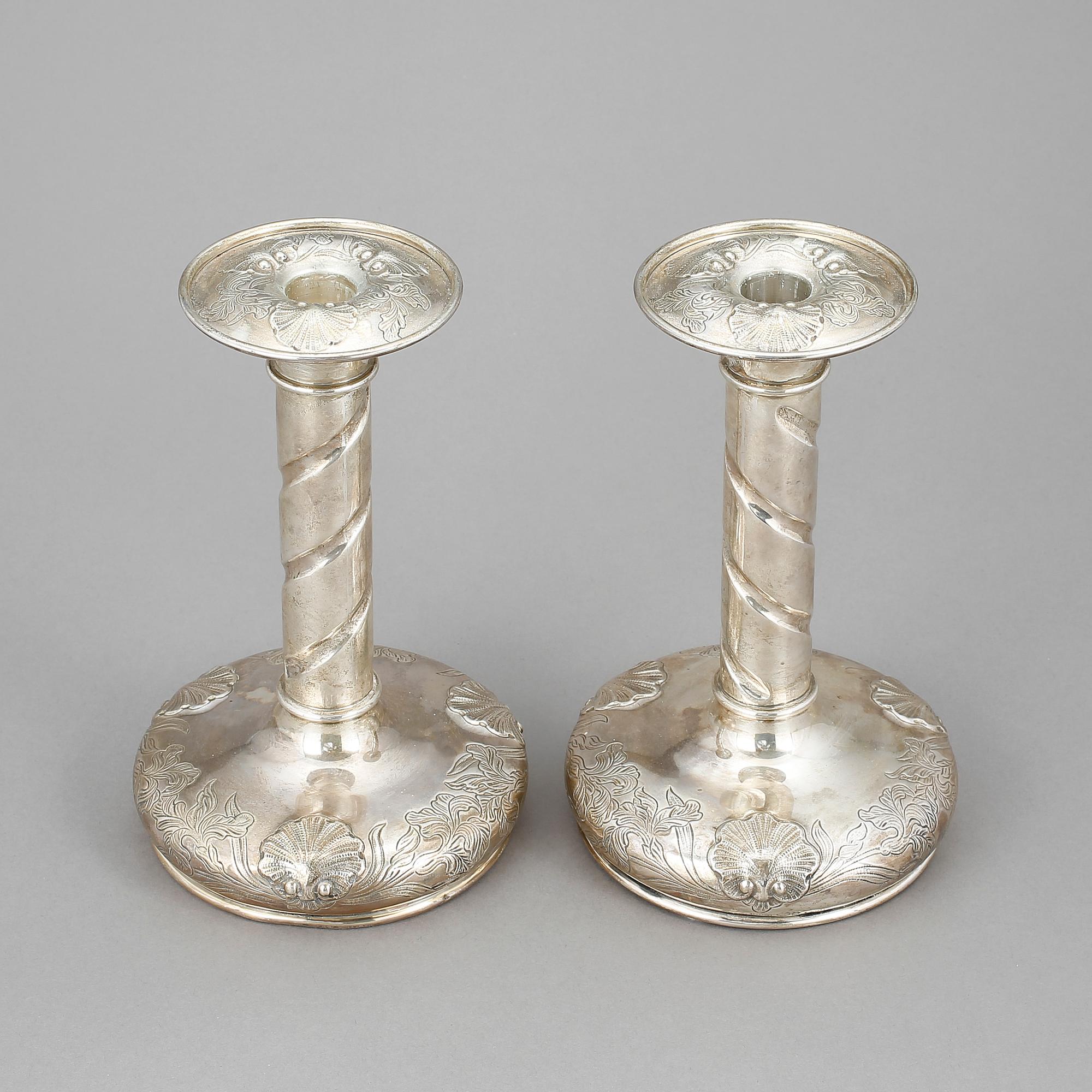 LJUSSTAKAR, ett par, sterling silver, Oscar L Olausson, Bransch, Stockholm, 1949.