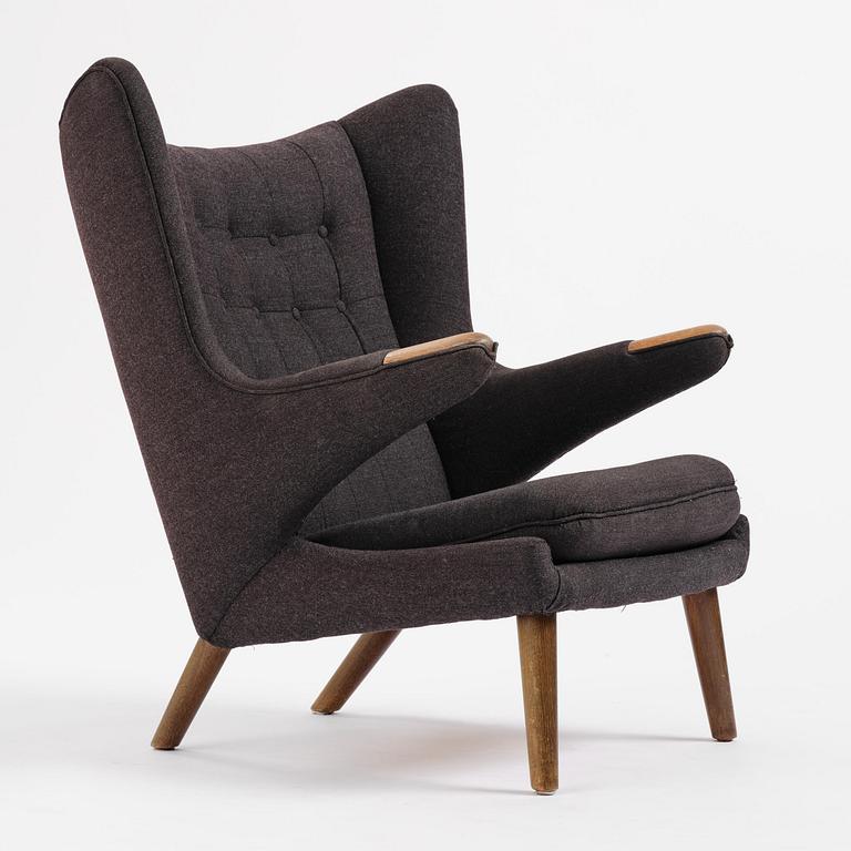 Hans J. Wegner, fåtölj, "Bamse", AP-stolen, Danmark, 1950-60-tal.