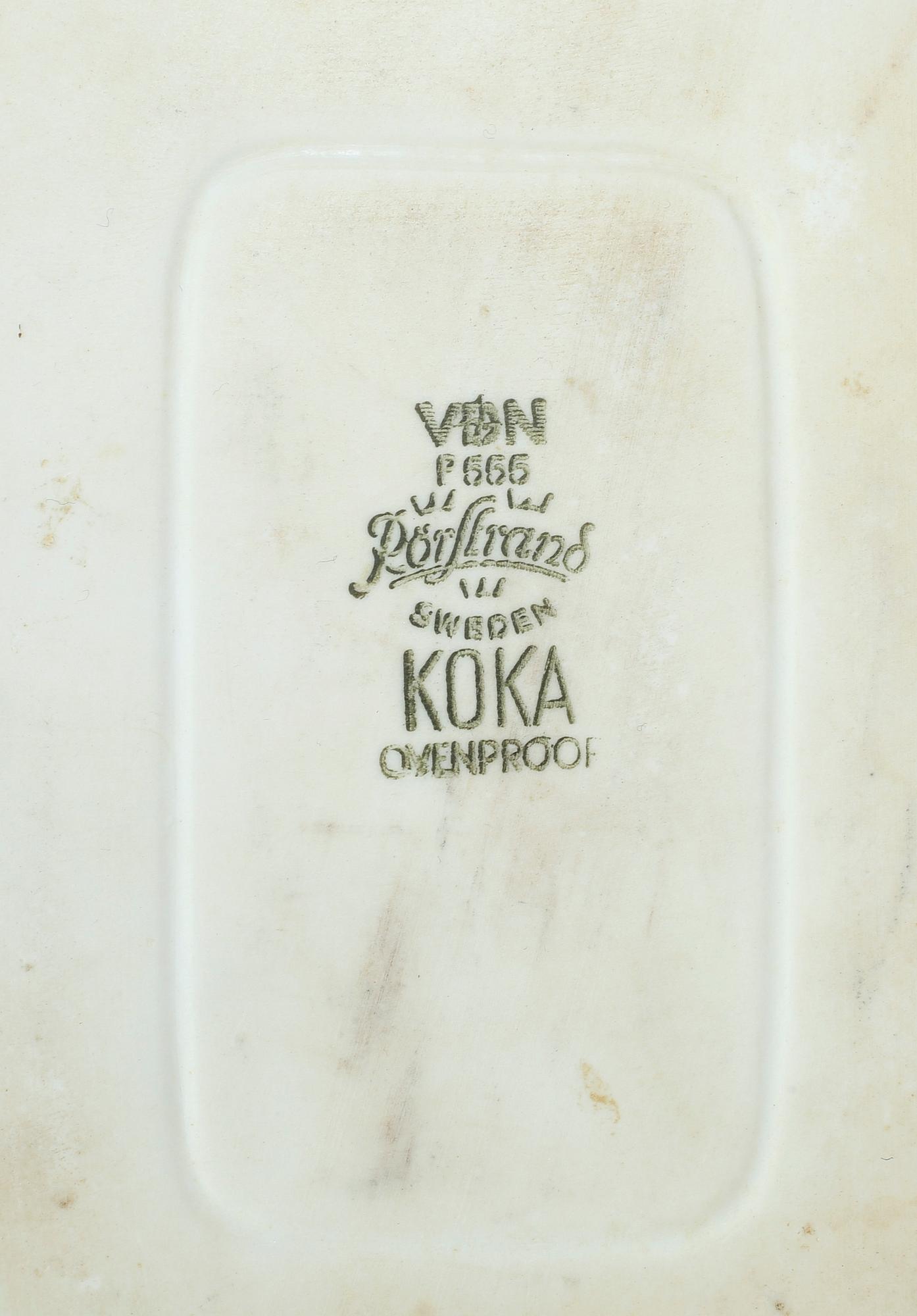 SERVISDELAR, 13 st, porslin, "Koka blå", Hertha Bengtsson, Rörstrand, 1956-88.
