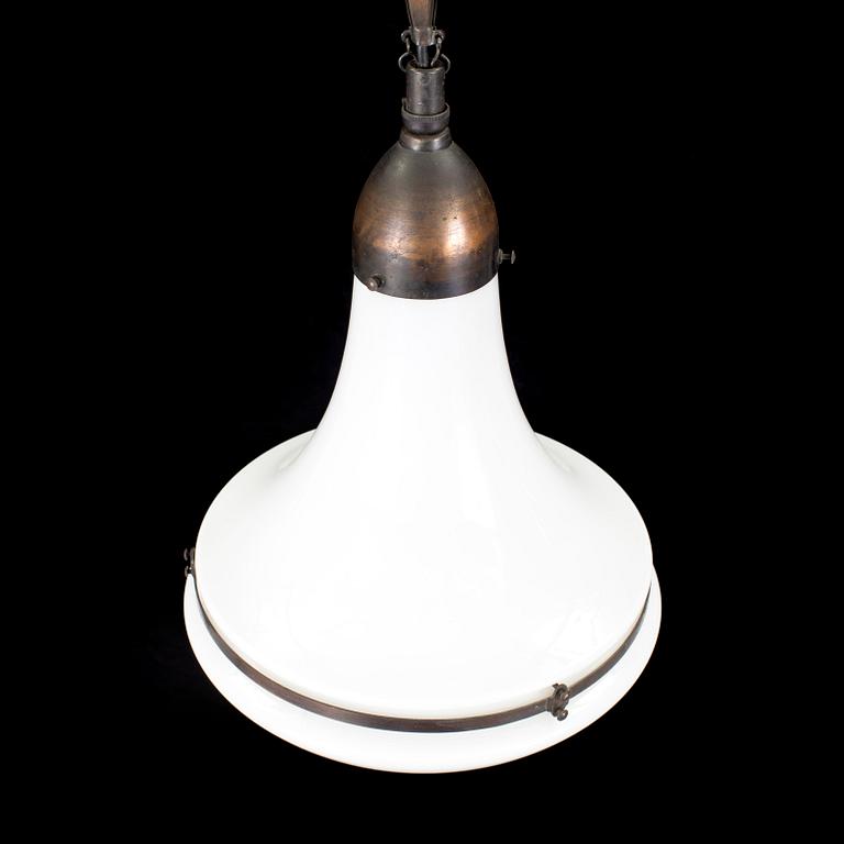 A ceiling lamp, "Luzette" designed by Peter Behrens for AEG (Allgemeine Electricitäts-Gesellschaft).