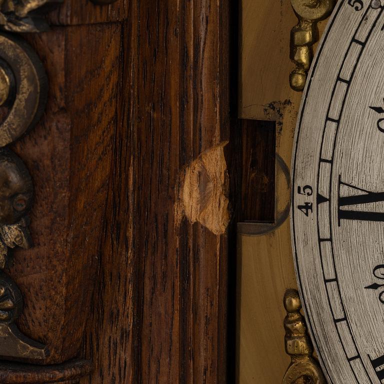 A mantle clock, Lenzkirch, Germany, late 19th century.