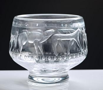 Erik Höglund, an engraved glass bowl, Boda, Sweden 1950's.