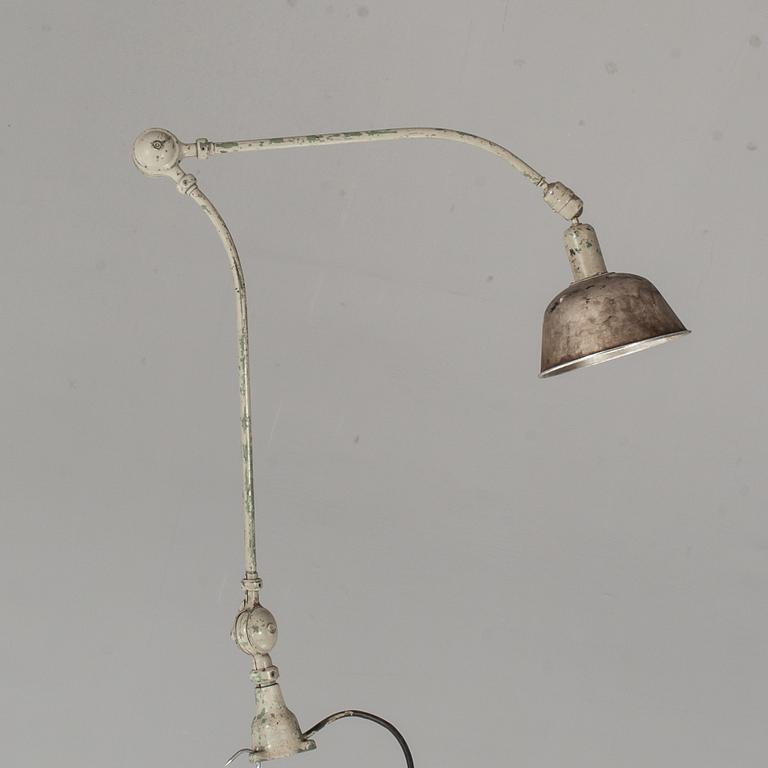 VÄGGLAMPA, "Triplex", modell MZ, Johan-Petter Johansson, ASEA, 1900-talets mitt.